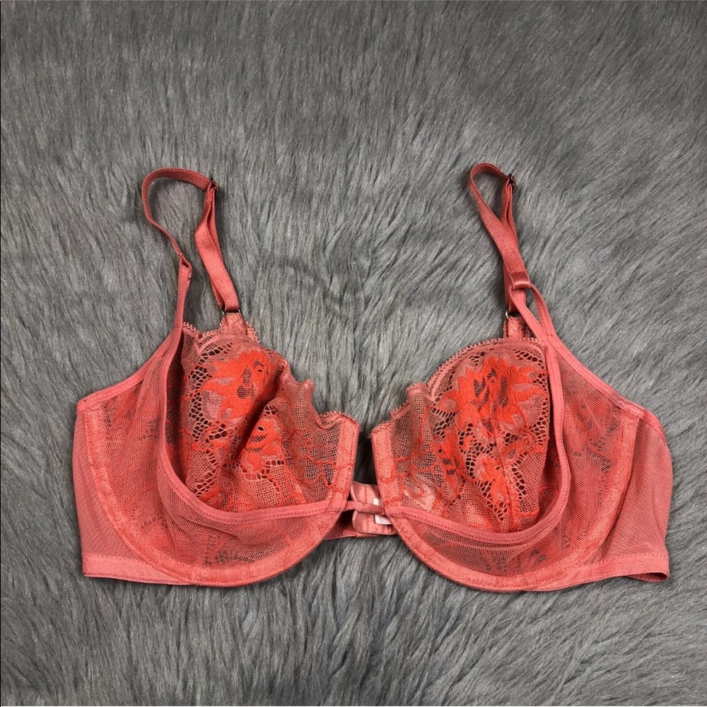 Victoria’s Secret push up without padding bra 34D